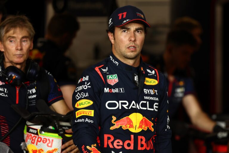 Read more about the article Sergio Perez răspunde speculațiilor privitoare la viitorul său în F1.