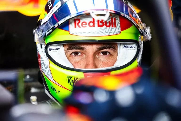 Read more about the article Știri Formula1: Sergio Perez nu are nevoie de locul doi pentru a-și păstra locul în F1, spune conducerea celor de la Red Bull