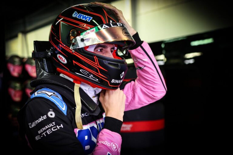 Read more about the article Esteban Ocon promite că va trece pe „modul de război” în sezonul 2024.