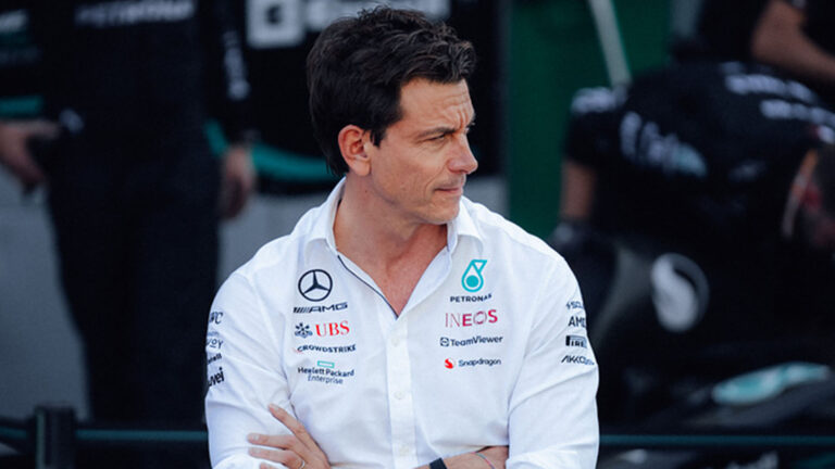 Read more about the article Toto Wolff: „Motorul Mercedes are similitudini cu cel din 2014. Suntem o organizație perfectă.”