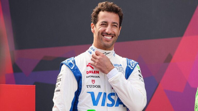 Read more about the article DANIEL RICCIARDO SE AȘTEAPTĂ SĂ CONTINUE CU VCARB ȘI ÎN 2025