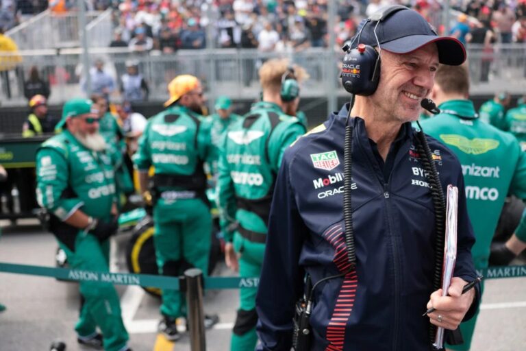 Read more about the article Știri F1: Adrian Newey ar urma să fie confirmat în luna septembrie la Aston Martin