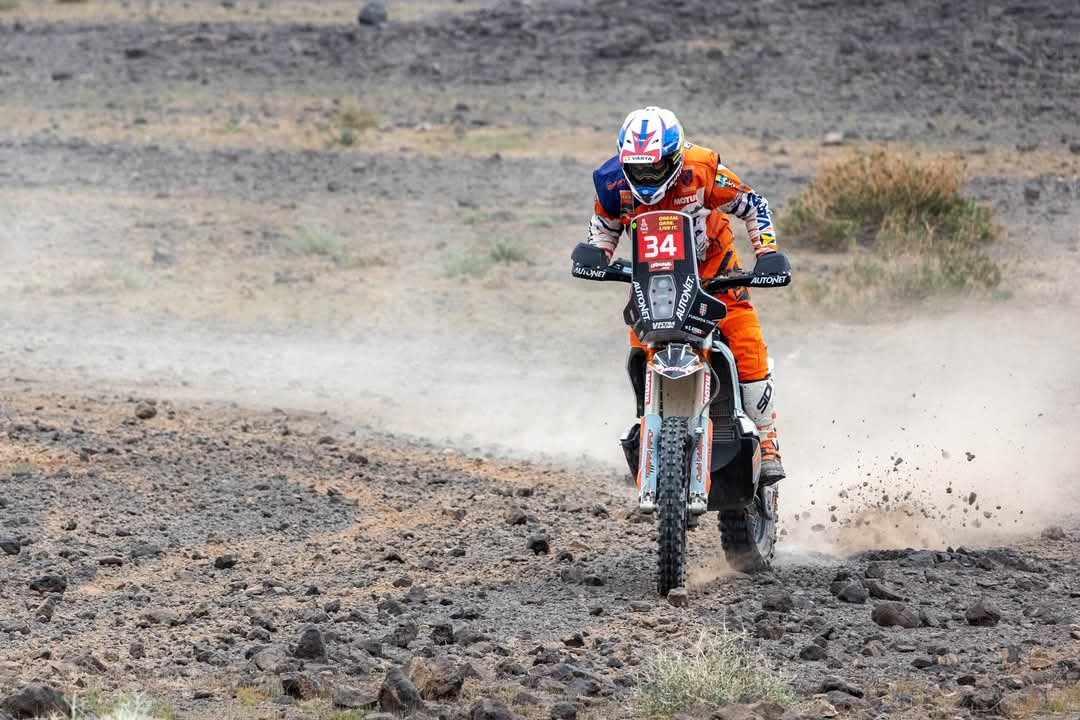 Read more about the article Mani Gyenes încheie Stage 8 în Raliul Dakar