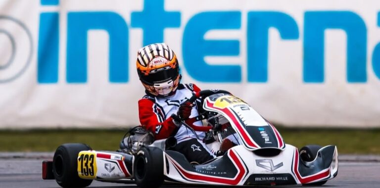 Read more about the article Daniel Vasile a obținut un rezultat remarcabil la etapa din WSK Super Master Series, reușind să urce pe podium la clasa KZ2.