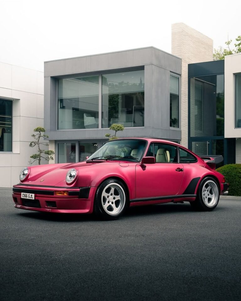 Read more about the article Galerie Foto – Porsche 930 TAG Turbo: O legendă cu motor de Formula 1