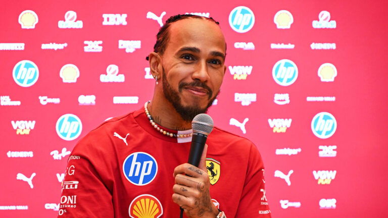 Read more about the article Lewis Hamilton, încântat de noul său început la Ferrari: „Totul a decurs perfect”